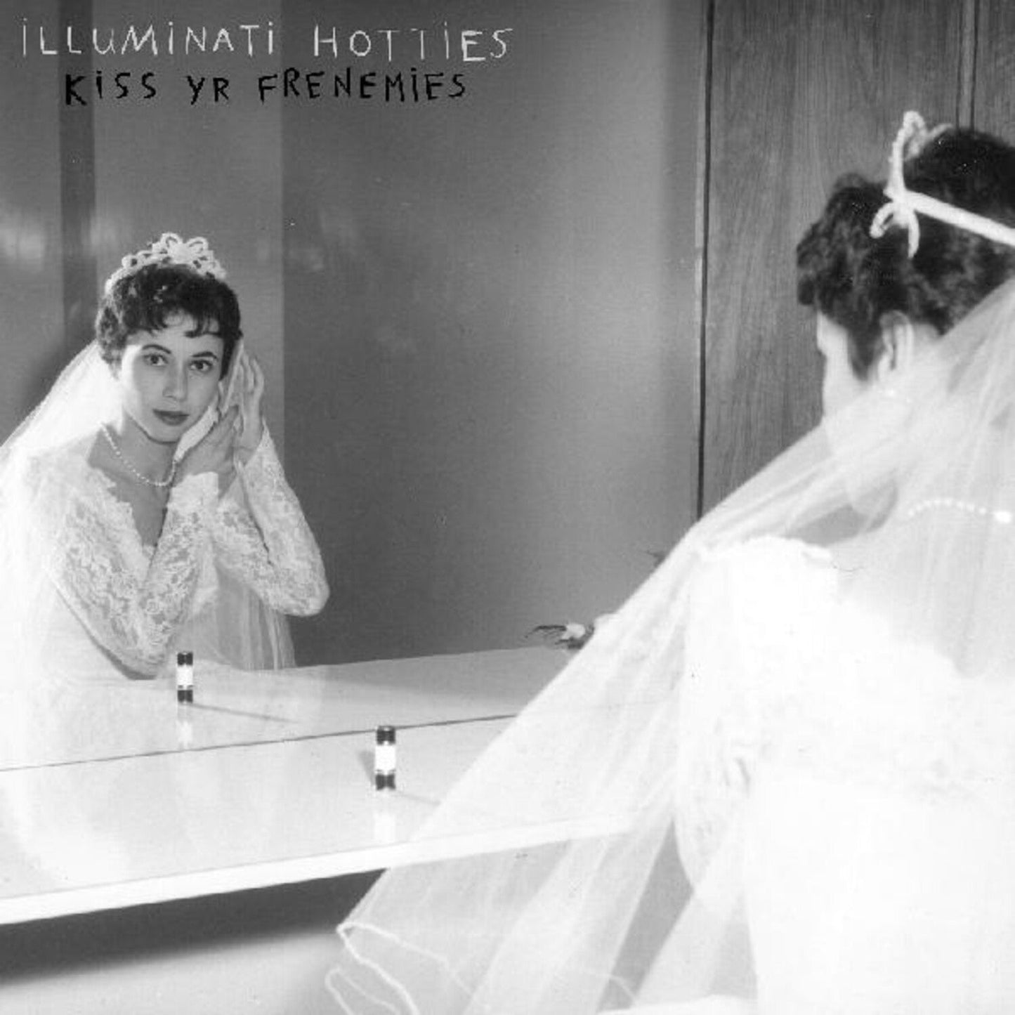 Kiss Yr Frenemies (Random Recycled Mixed LP Vinyl)
