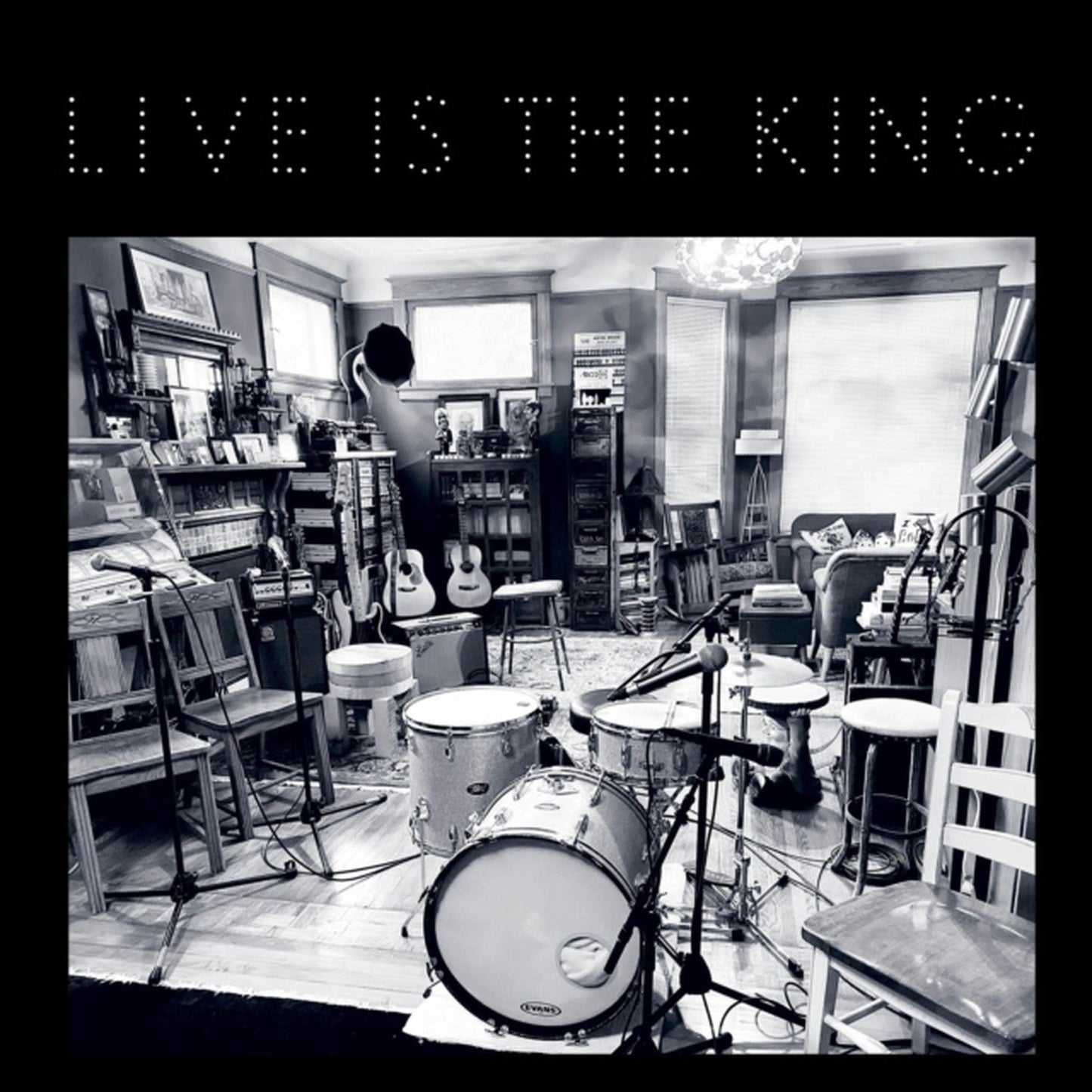 Love Is The King / Live Is The King