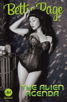 Bettie Page Alien Agenda #1 G 1:10 Cosplay B&W Variant (03/09/2022) Dynamite