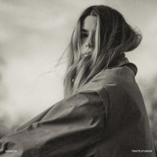 the album cover for Marilou - Traits D'union (Version 1) (Can)