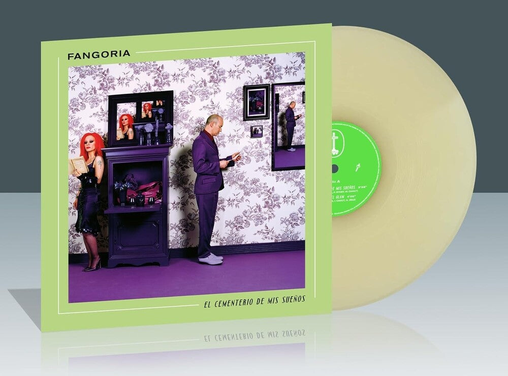 the album cover for Fangoria - El Cementerio De Mis Suenos (Spa)