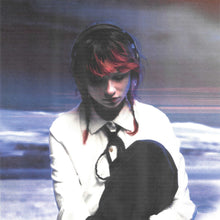 the album cover for Scarlet Rae - No Heavy Goodbyes
