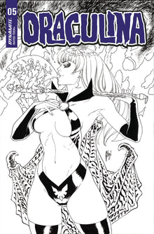 Draculina #5 G 1:20 Guillem March B&W Variant (08/10/2022) Dynamite