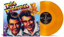 the album cover for Duo Dinamico - 20 Exitos De Oro [Gold Colored Vinyl]