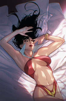 Vampirella Strikes #9 J 1:30 Stephen Segovia Virgin Variant (01/18/2023) Dynamite