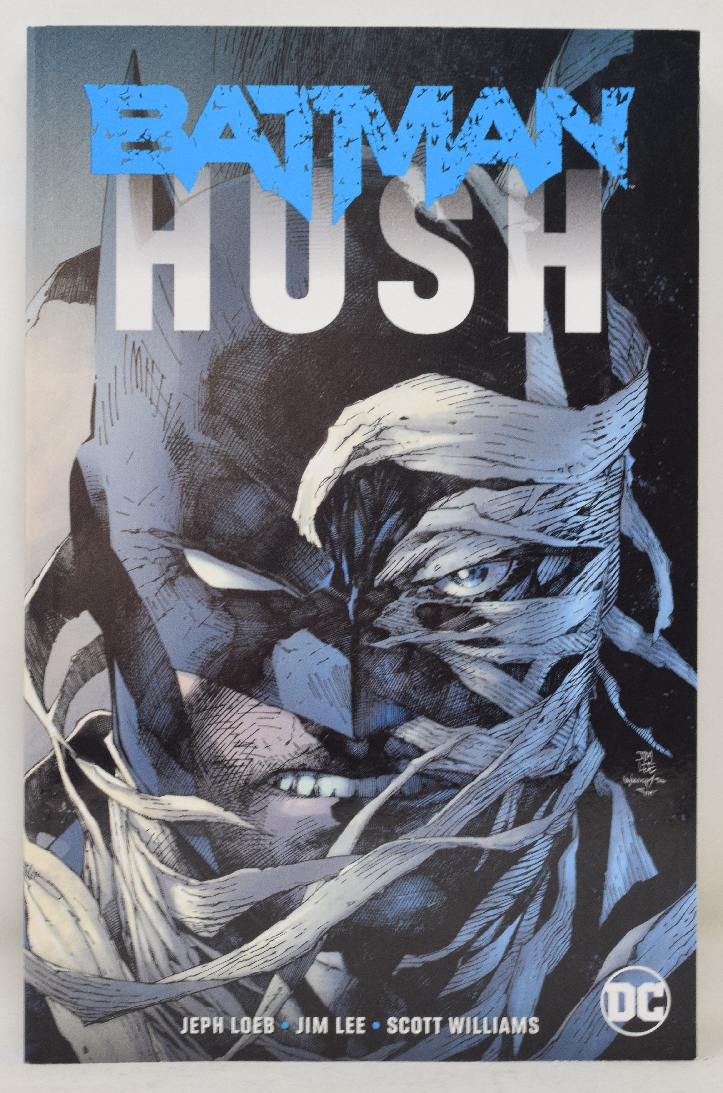 Batman Hush TP DC 2019 608 - 619 Jim Lee Jeph Loeb