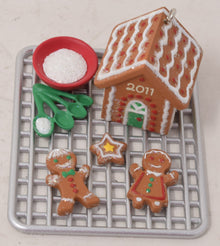Hallmark Keepsake Ornament Seasons Treatings Gingerbread Christmas Tree 2011 NIB