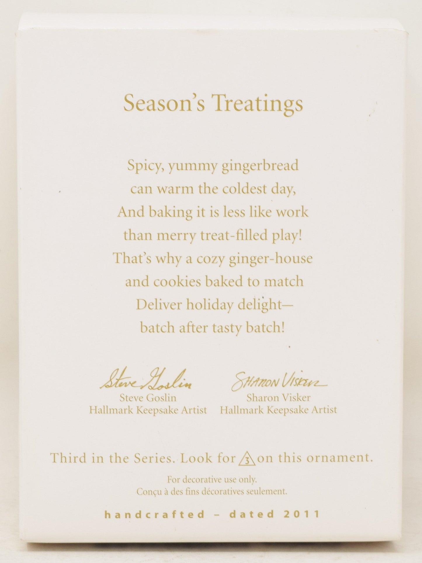 Hallmark Keepsake Ornament Seasons Treatings Gingerbread Christmas Tree 2011 NIB
