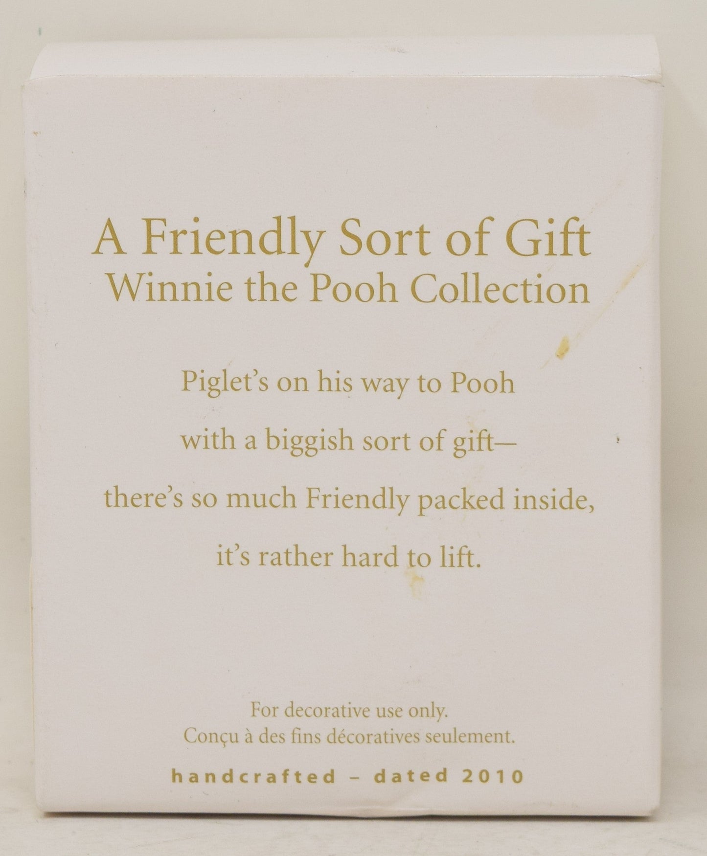 Hallmark Keepsake Ornament Winnie The Pooh A Friendly Sort of Gift Christmas 2010 NIB