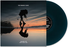 The Wonder Years - The Hum Goes on Forever (Variante de la noria azul) [Contenido explícito] [Vinilo]