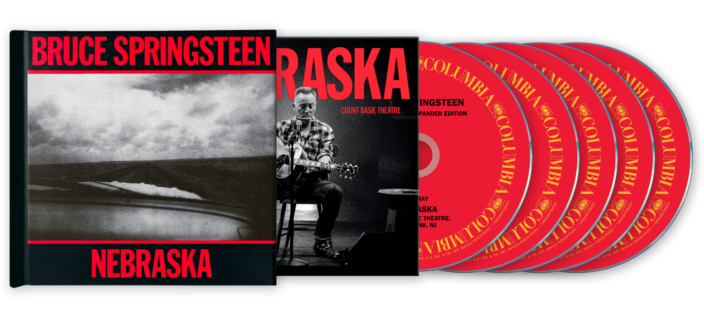 Nebraska 82: Expanded Edition (4Cd + Blu-Ray Box Set) [CD]