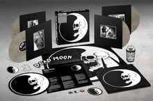 Dead Moon - Echoes of the Past: The Anthology (Caja de mármol blanco y negro) [Vinilo]