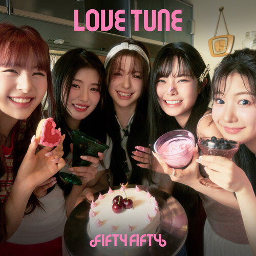 FIFTY FIFTY - Love Tune / Love Version (Booklet, Sticker, Photo / Photo Card, Postcard, Poster) [CD]