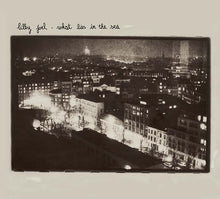 What Lies in the Sea [CD]