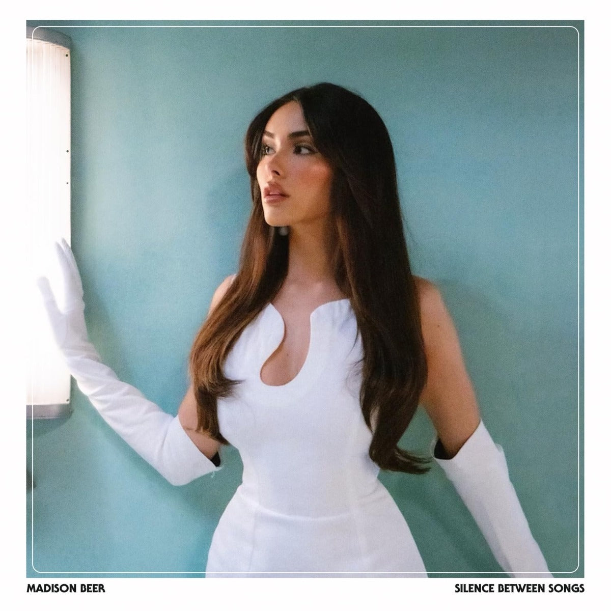 Silence Between Songs (Limited Edition, Silent White Colored Vinyl) [Import] [Vinyl]