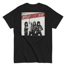 MERCHMOMENT Motley Crue - The Dirt Cover T-Shirt [Apparel]