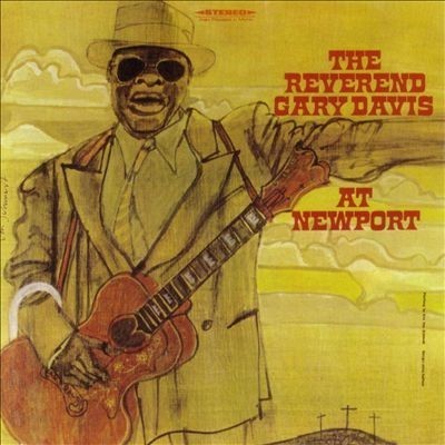 At Newport [Vinyl]