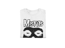 MERCHMOMENT Misfits Black Skull Jumbo Print T-shirt [Apparel]