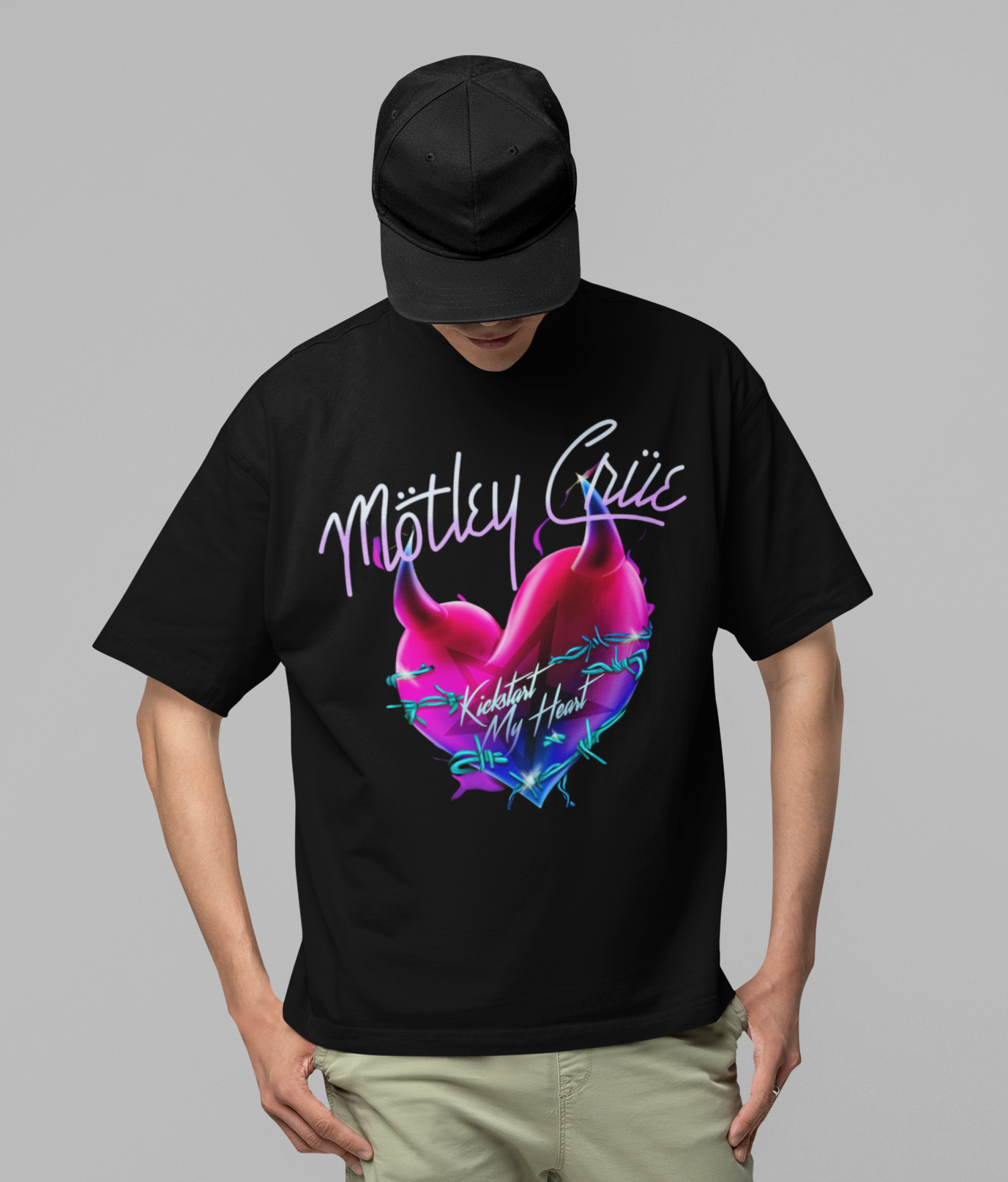 MERCHMOMENT Motley Crue Kickstart Jumbo Print T-shirt [Apparel]